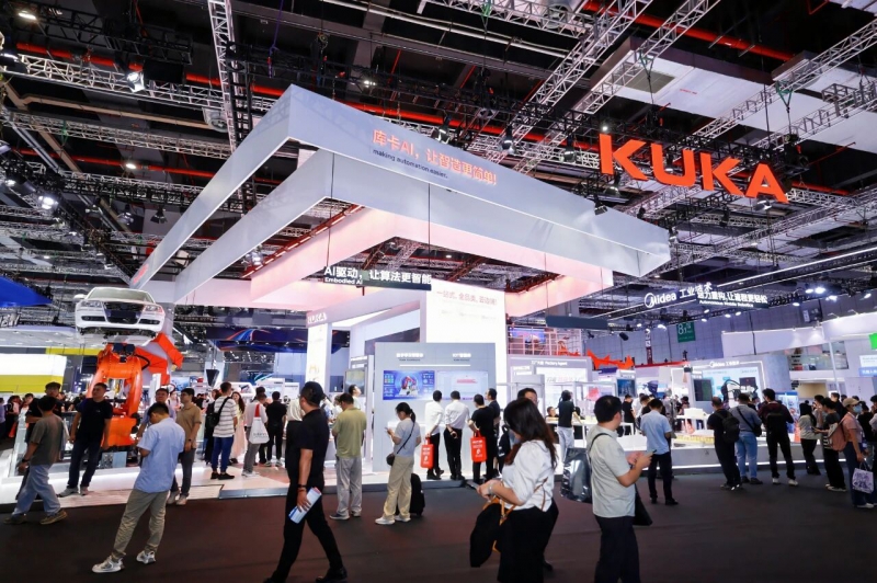 工业制造进入智能体时代，AI助力制造业迈向“系统级跃迁”(图1)